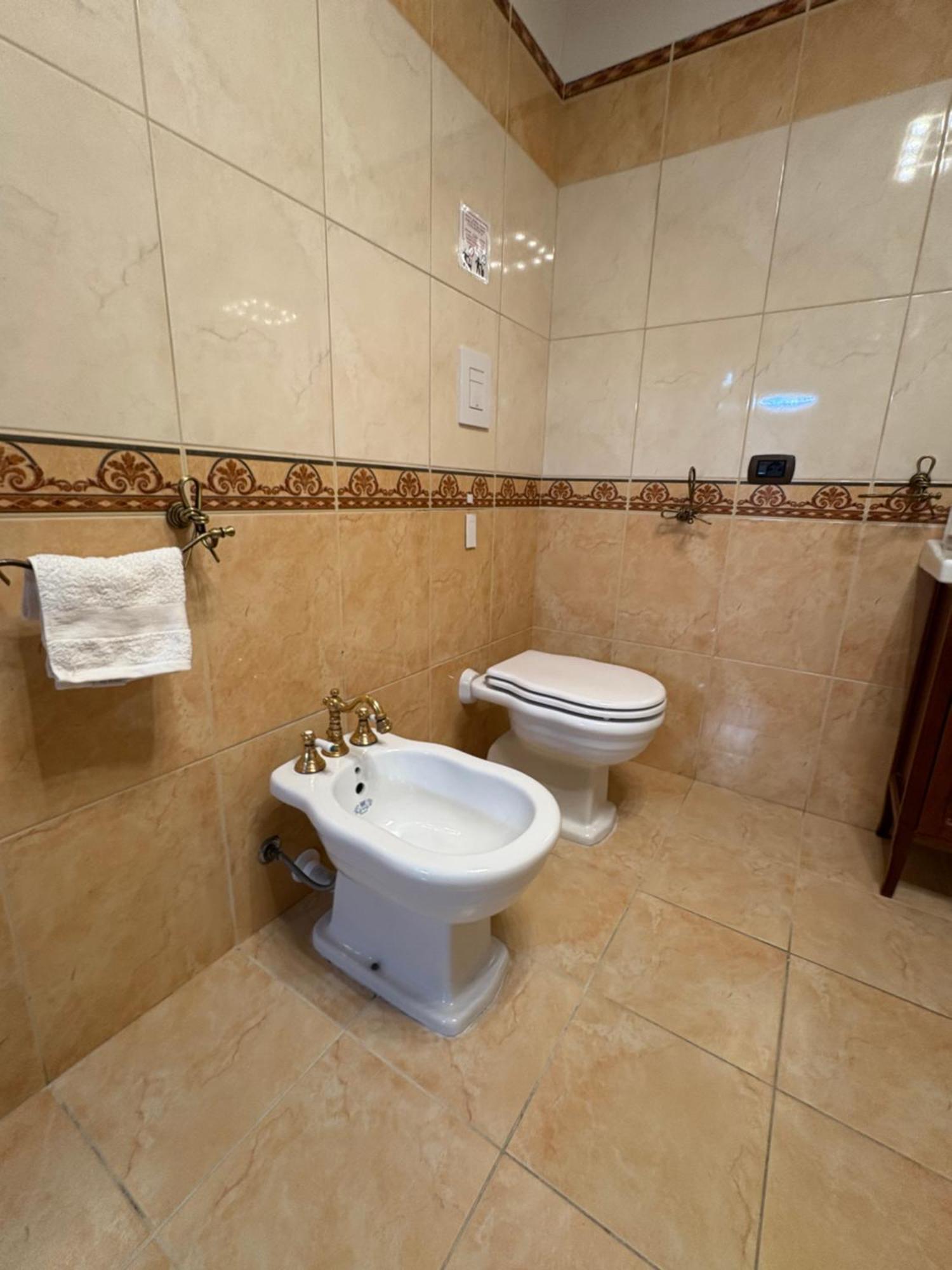 Esposito Holiday Homes Napoli Eksteriør billede